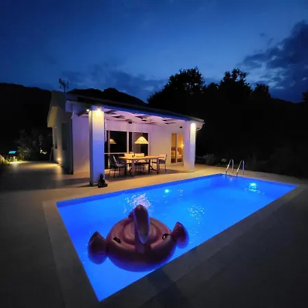 别墅 Casa O' - Moderne Mit Grosser Terrasse Und Privatem Swimmingpool