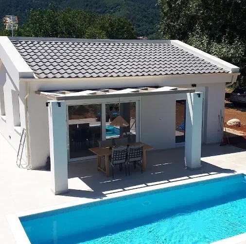 别墅 Casa O' - Moderne Mit Grosser Terrasse Und Privatem Swimmingpool 斯卡拉伯塔麦斯